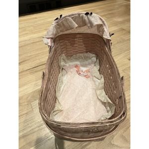 Vintage Baby Doll Toy Wicker Bassinet Basket Pink Satin Lace Bows Blanke…